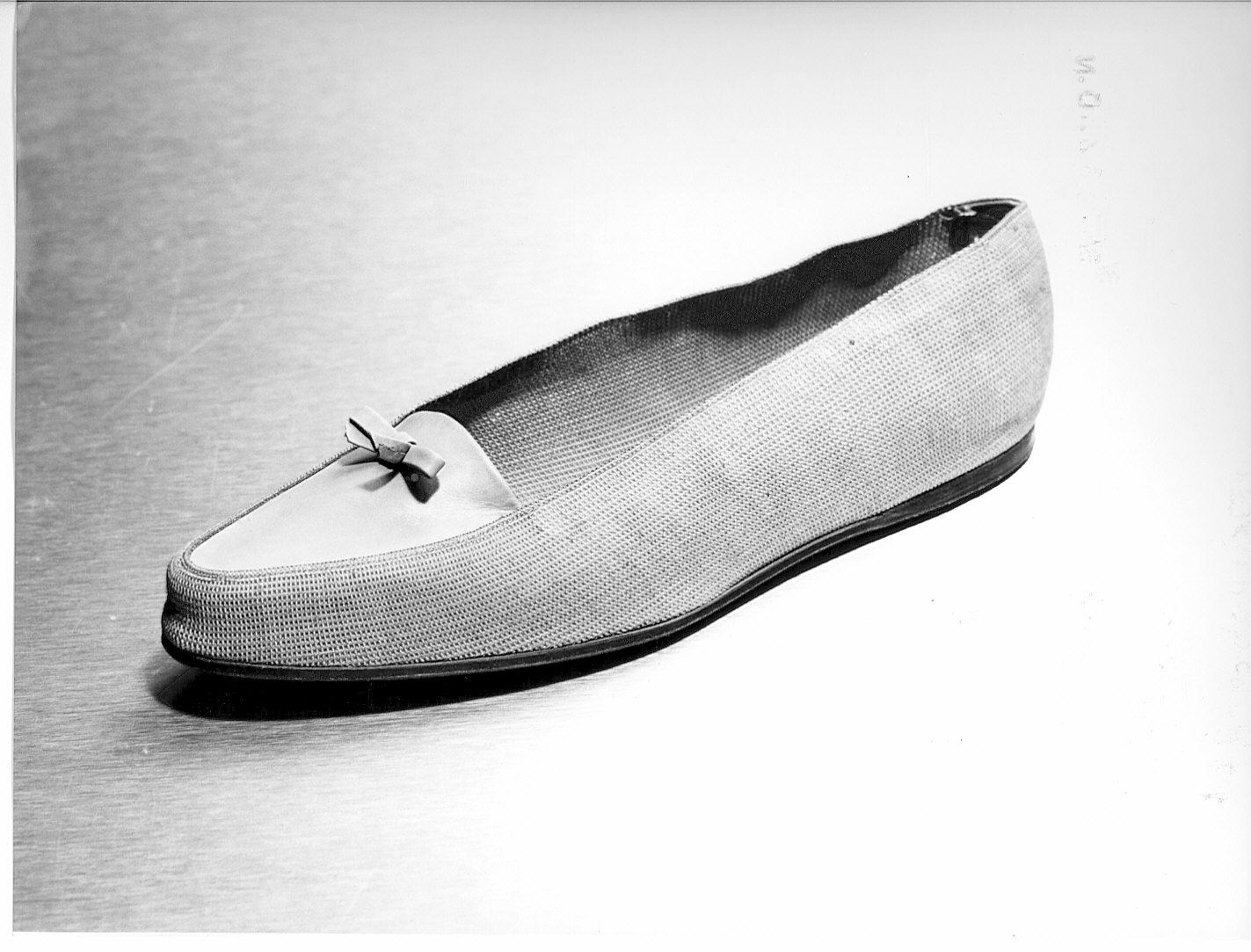 Non rilevato (scarpa) - manifattura (1935/ 1940)