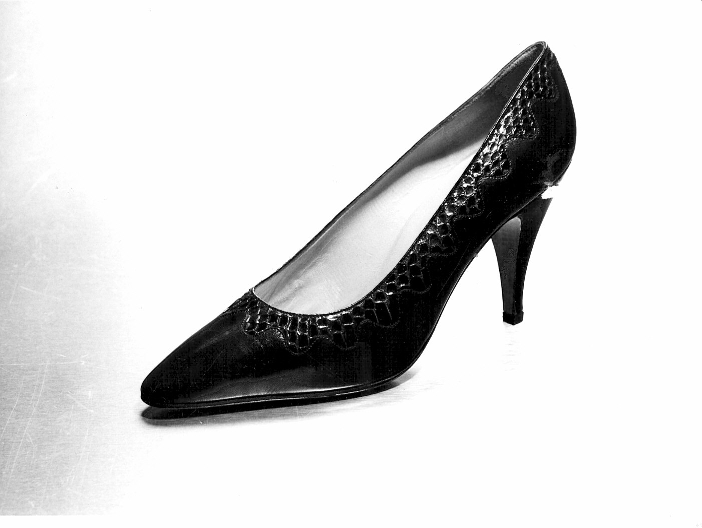 Non rilevato (scarpa) - produzione (1970)