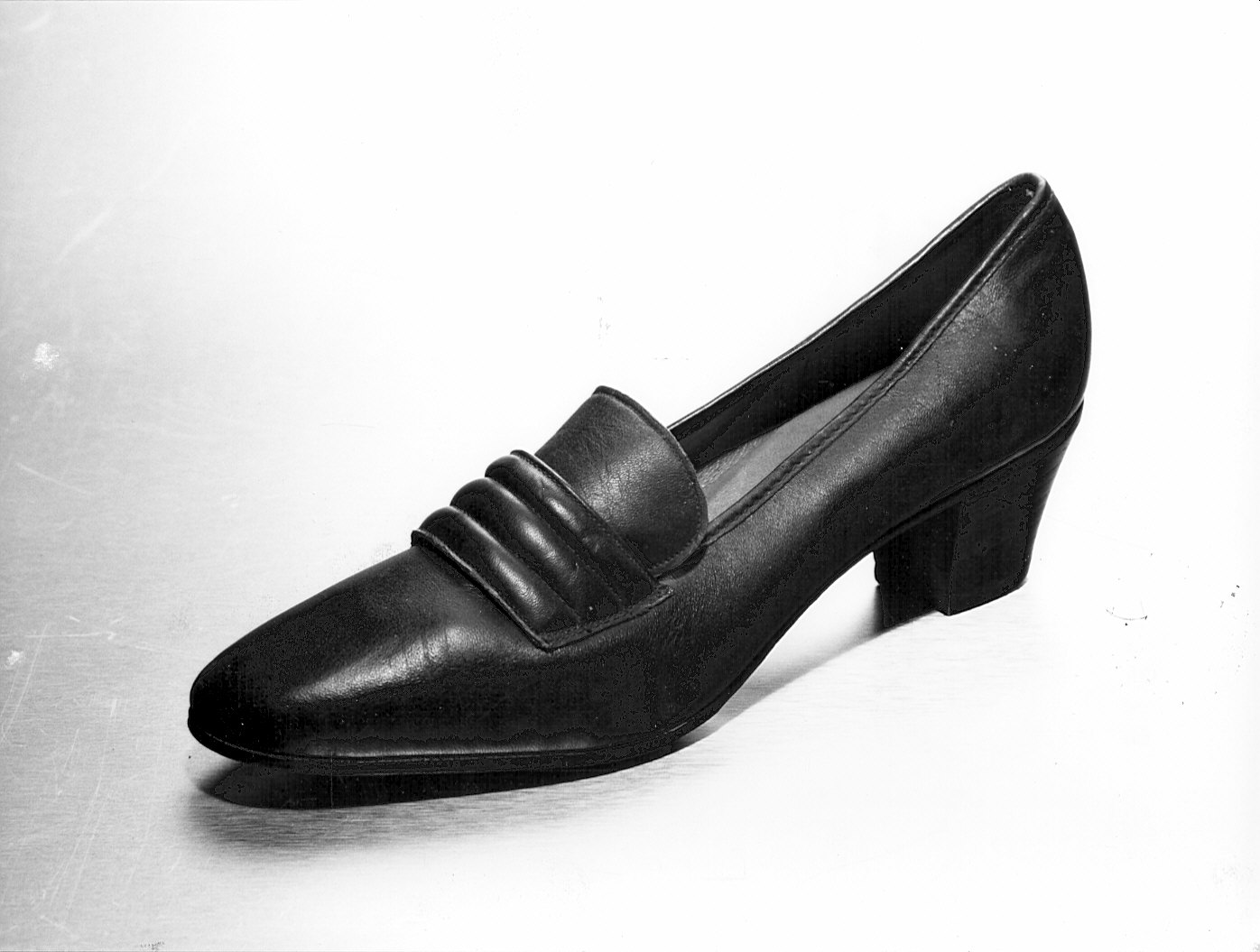 Non rilevato (scarpa) - produzione (1980)
