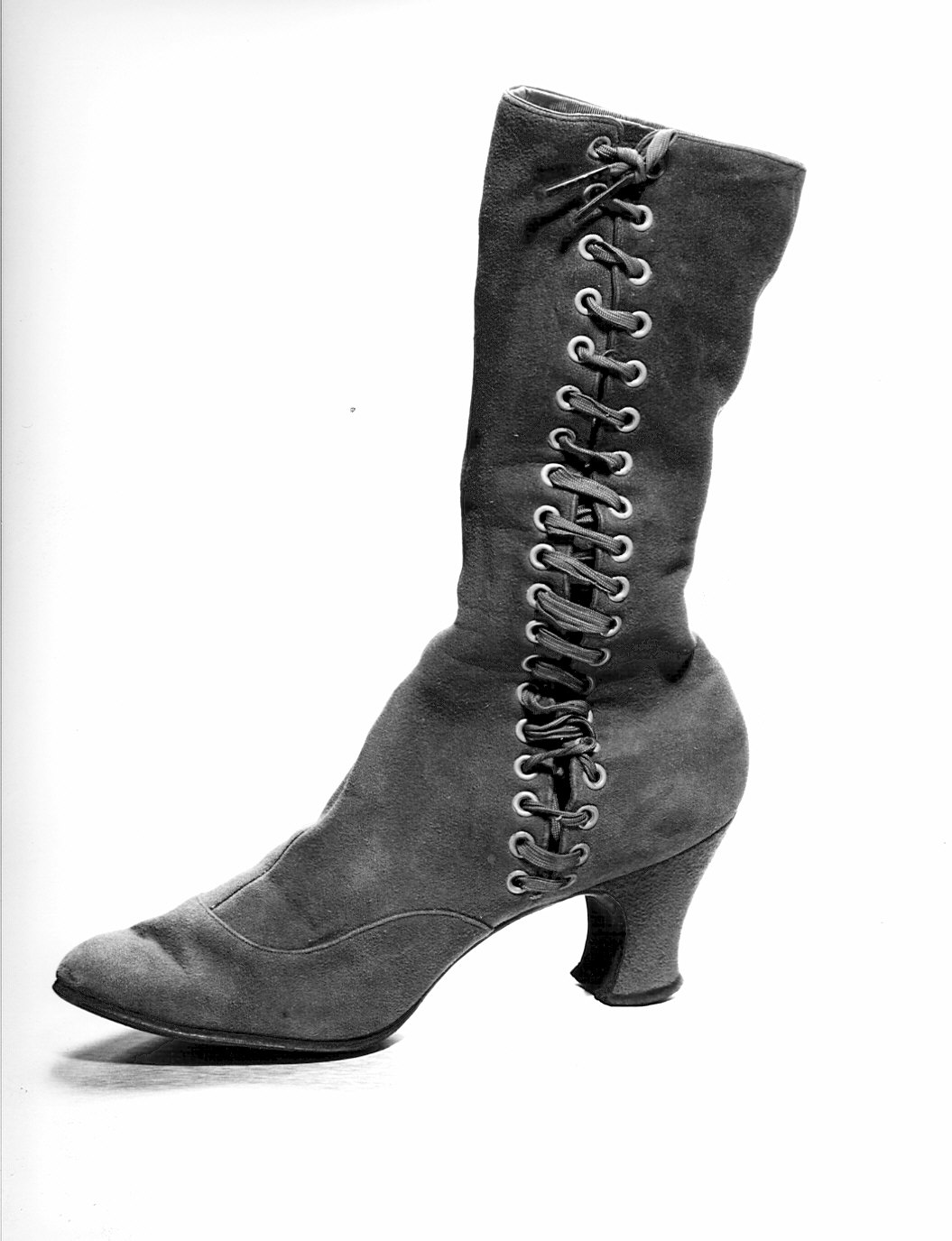 Non rilevato (scarpa) - manifattura (1905)