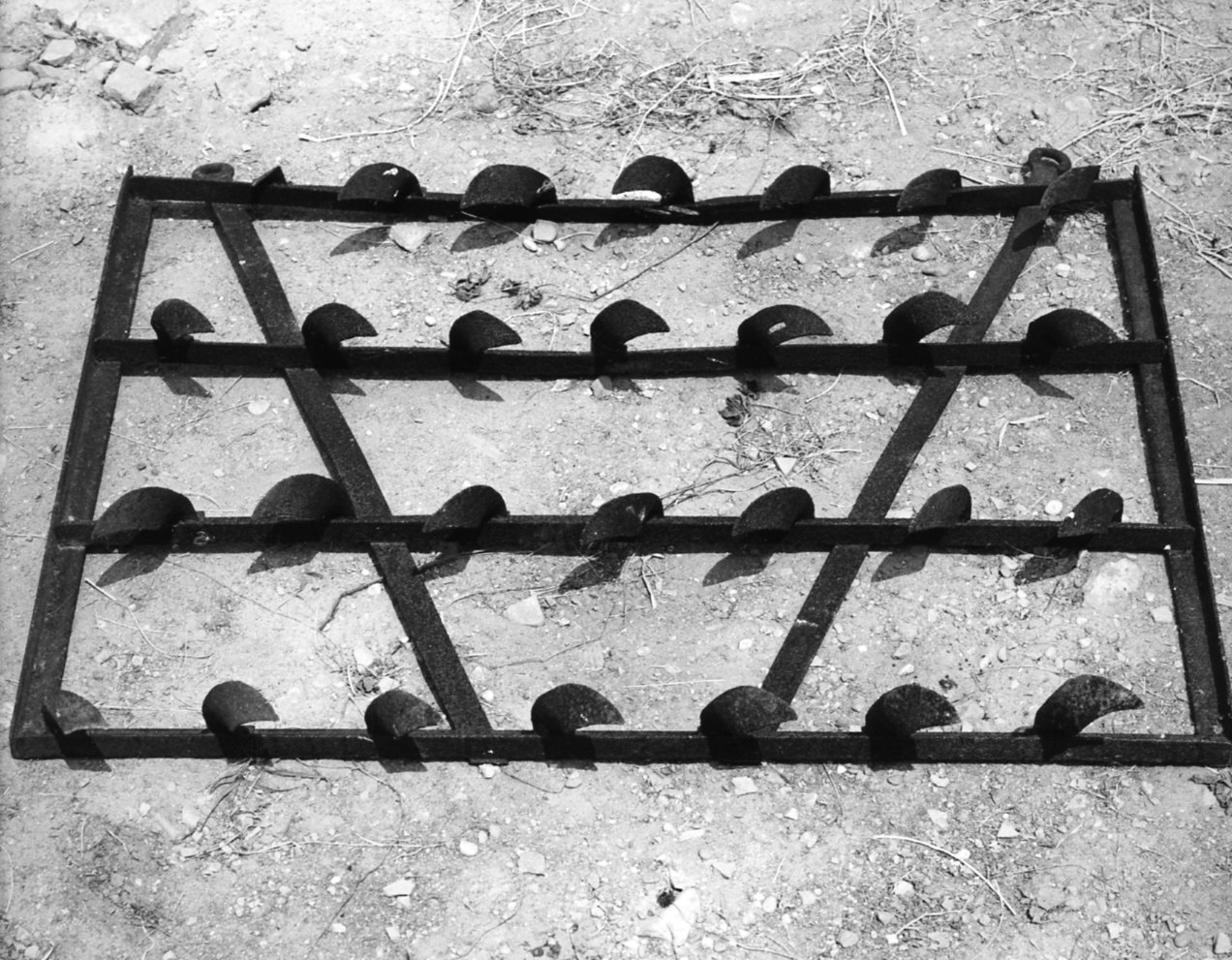 non rilevato (erpice) - bottega lombarda (sec. XX)