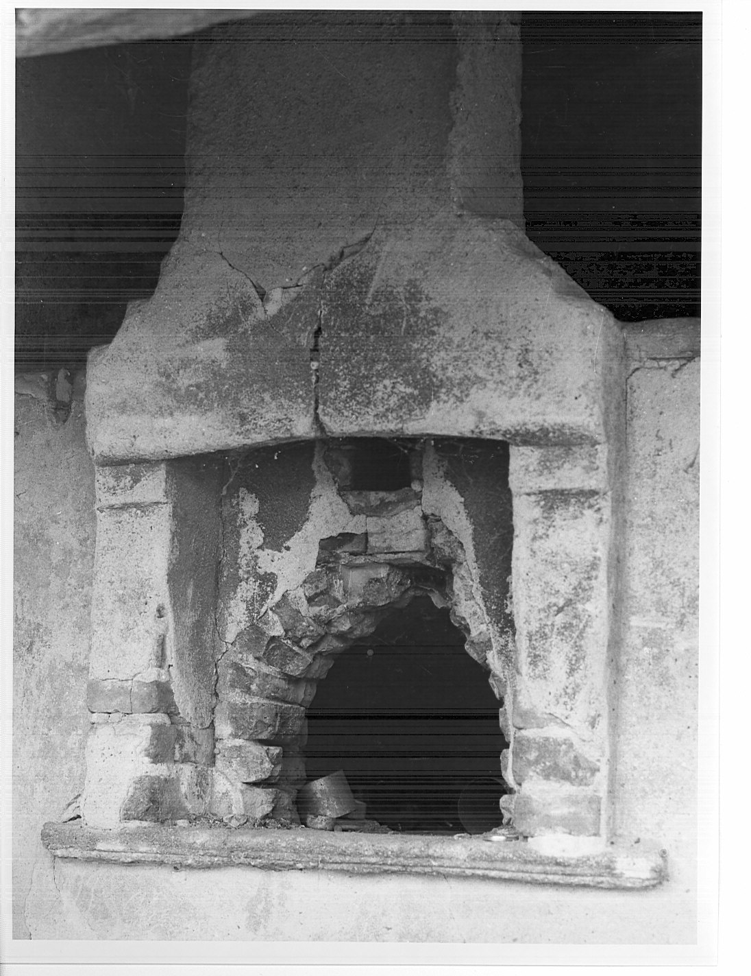 Non rilevato (forno) - bottega lombarda (sec. XX)