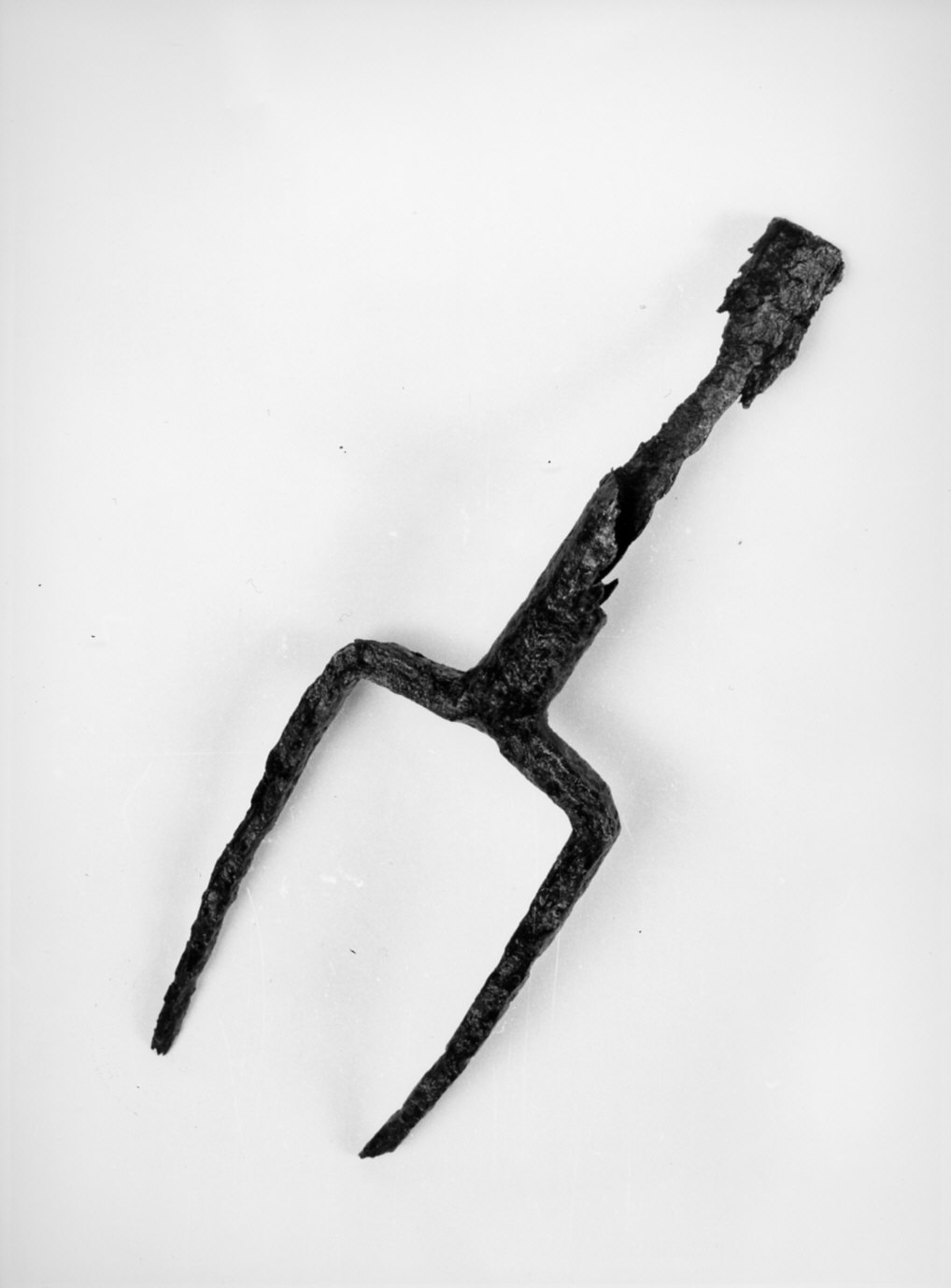 non rilevato (forca bidente) - bottega valtellinese (sec. XVI)