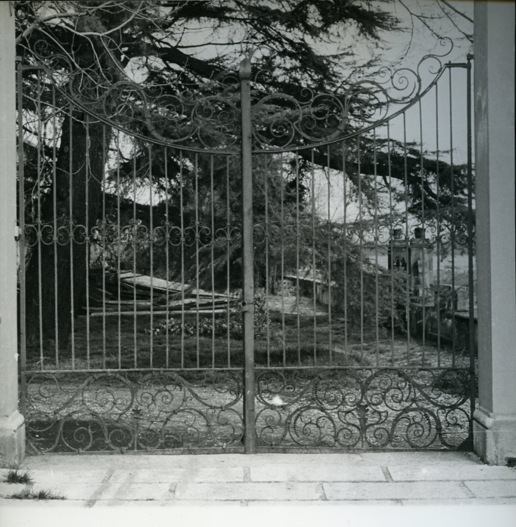 cancello, opera isolata - bottega lombarda (sec. XVIII)