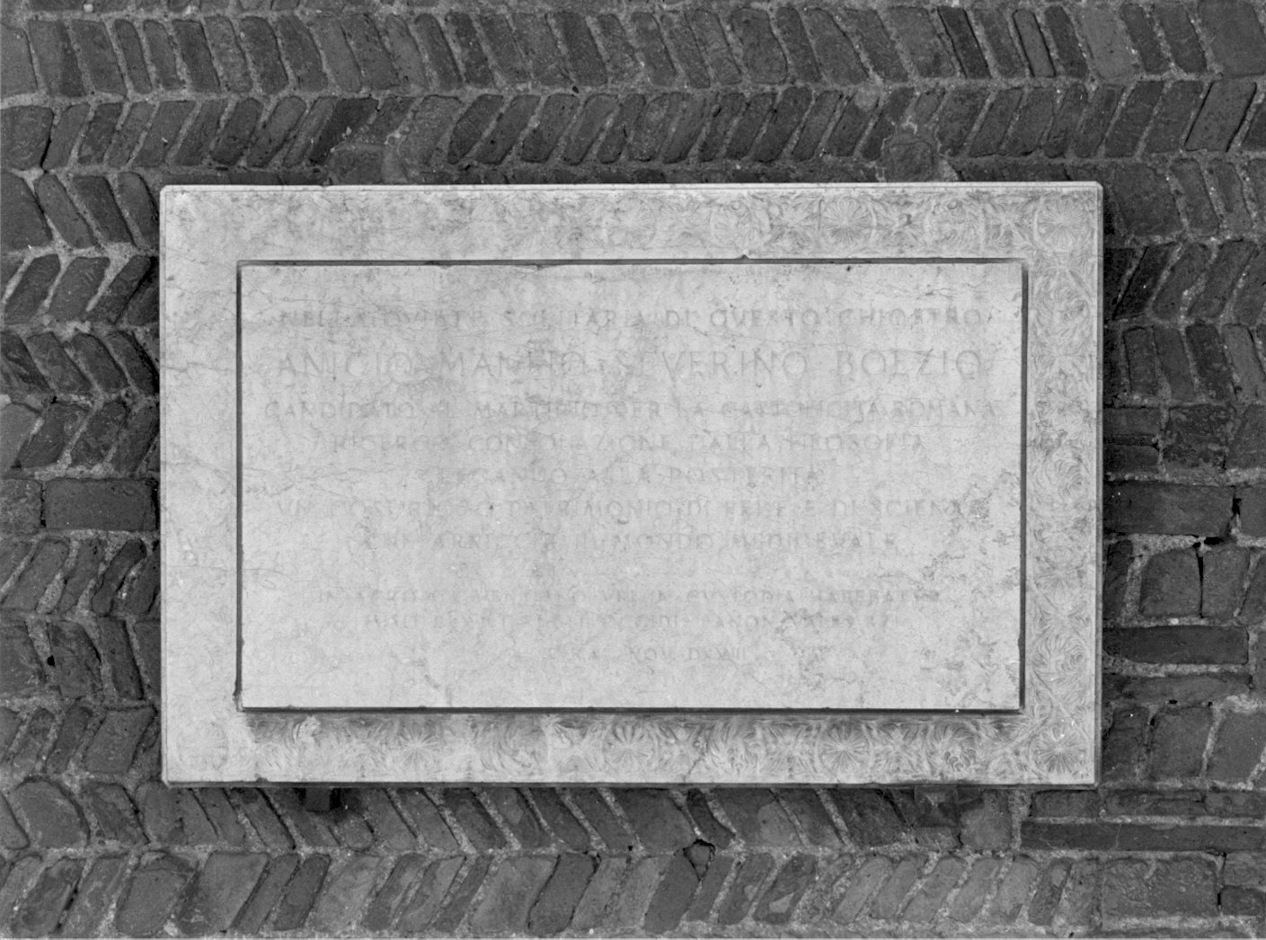 lapide commemorativa - bottega italiana (sec. XX)