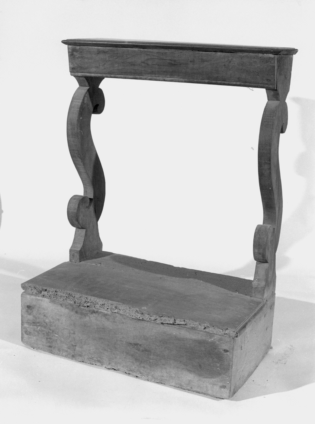 inginocchiatoio - bottega lombarda (fine/inizio secc. XIX/ XX)