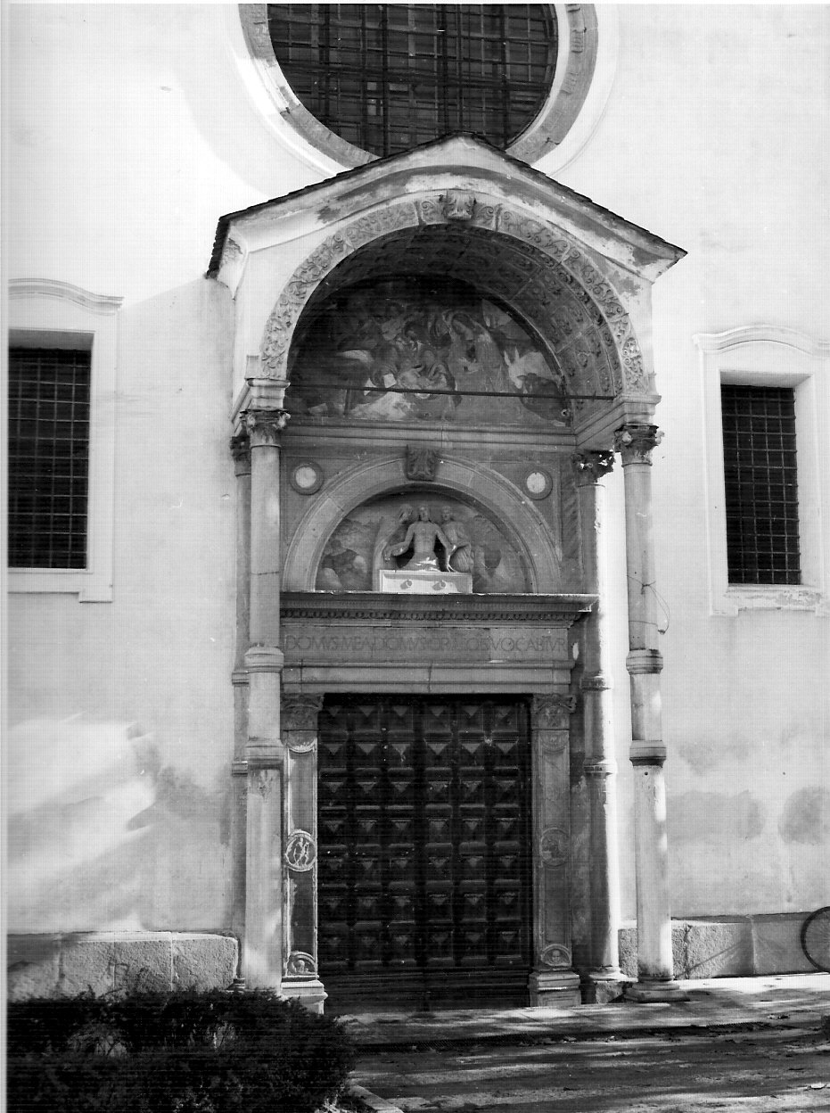 portale maggiore, complesso decorativo di Rodari Tommaso (attribuito) (fine/inizio secc. XV/ XVI)