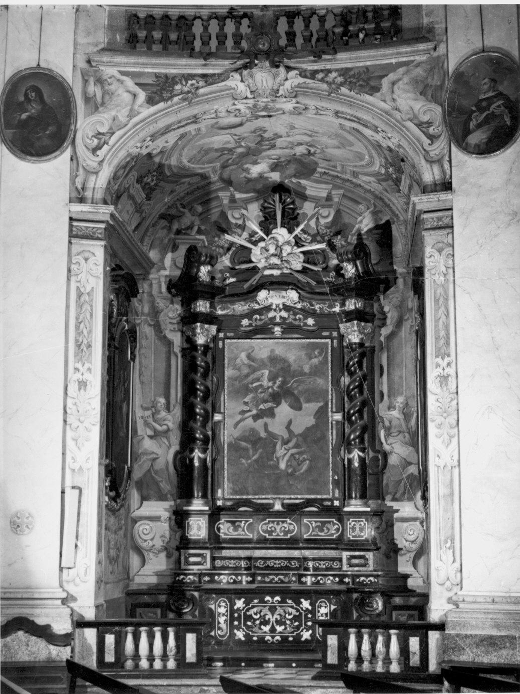 altare - bottega lombarda (sec. XVIII)