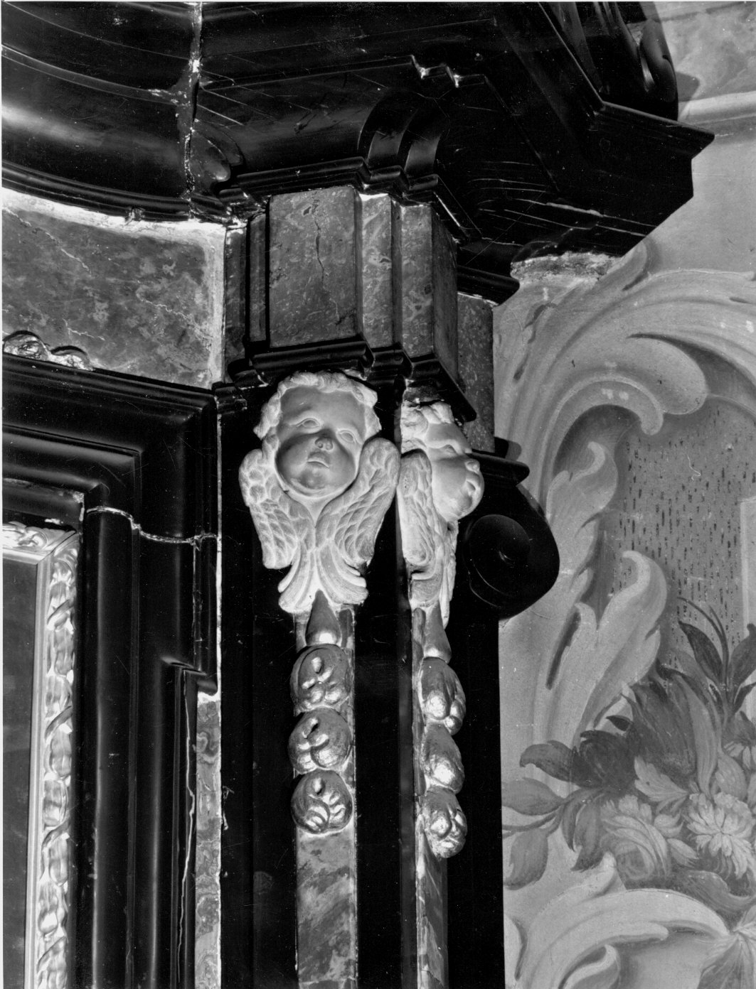 cherubino (decorazione plastica, insieme) - bottega lombarda (inizio sec. XVIII)