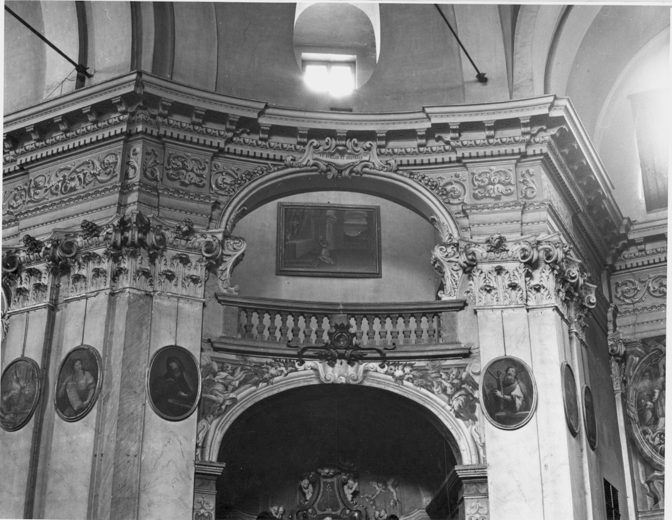 elementi decorativi (dipinto murale) - ambito lombardo (sec. XVIII)