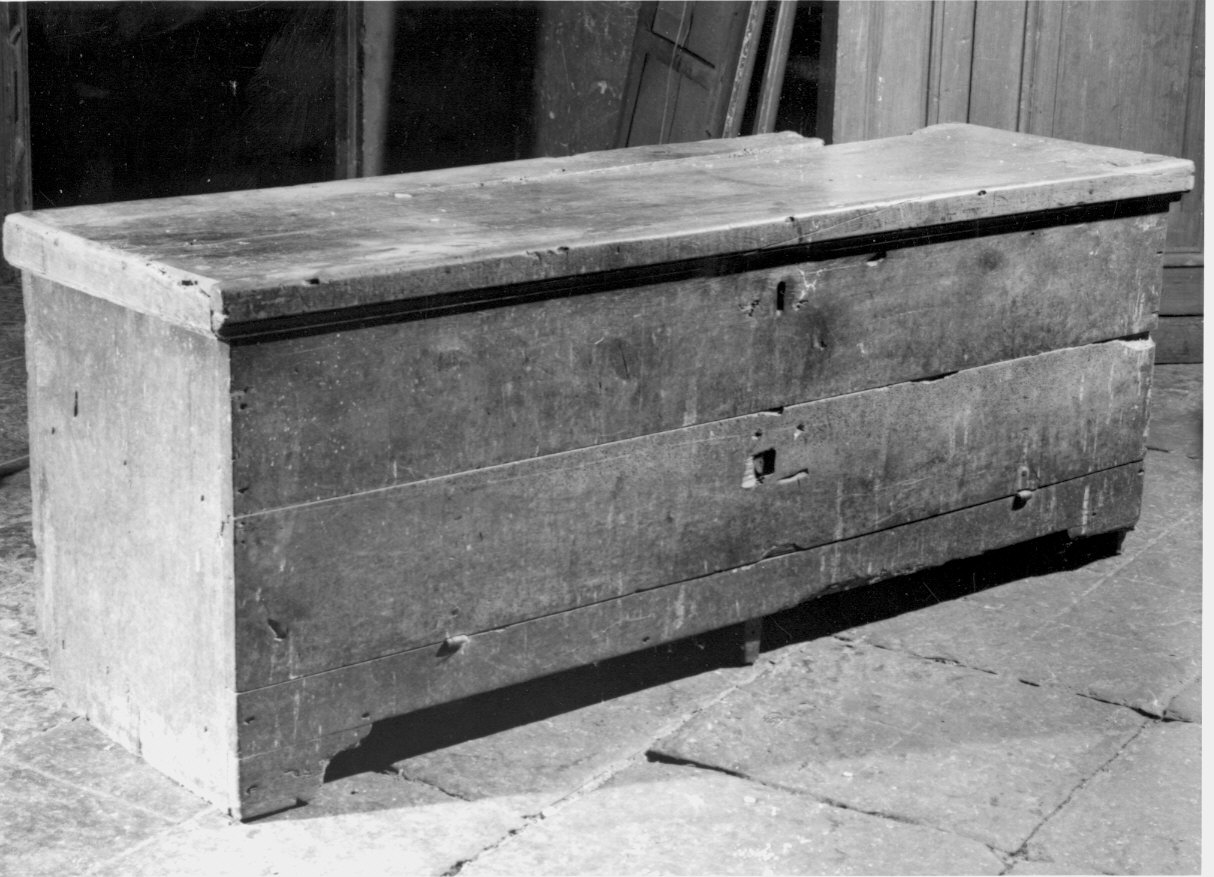 cassone - bottega lombarda (sec. XVIII)