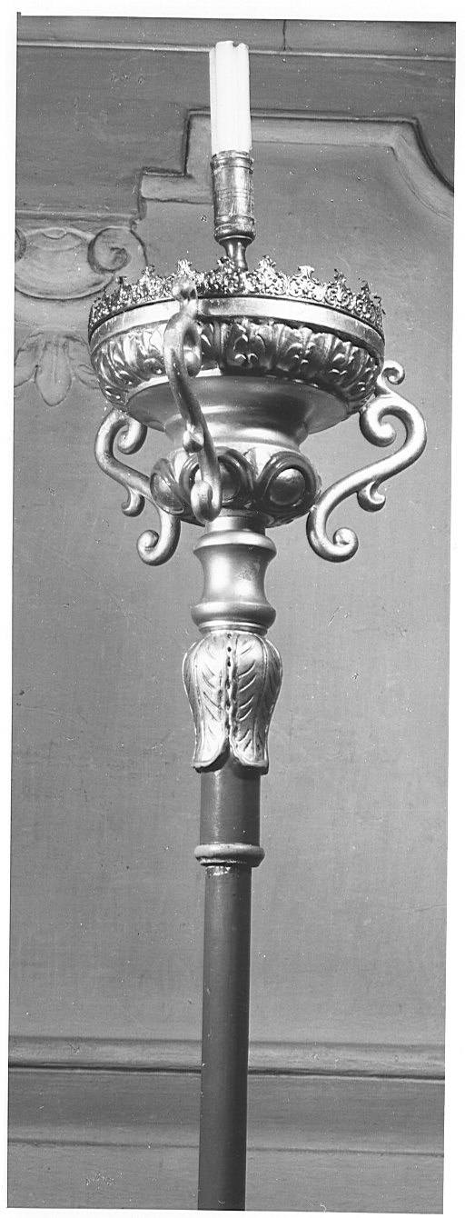 candelabro portatile, coppia - bottega lombarda (sec. XIX, sec. XX)