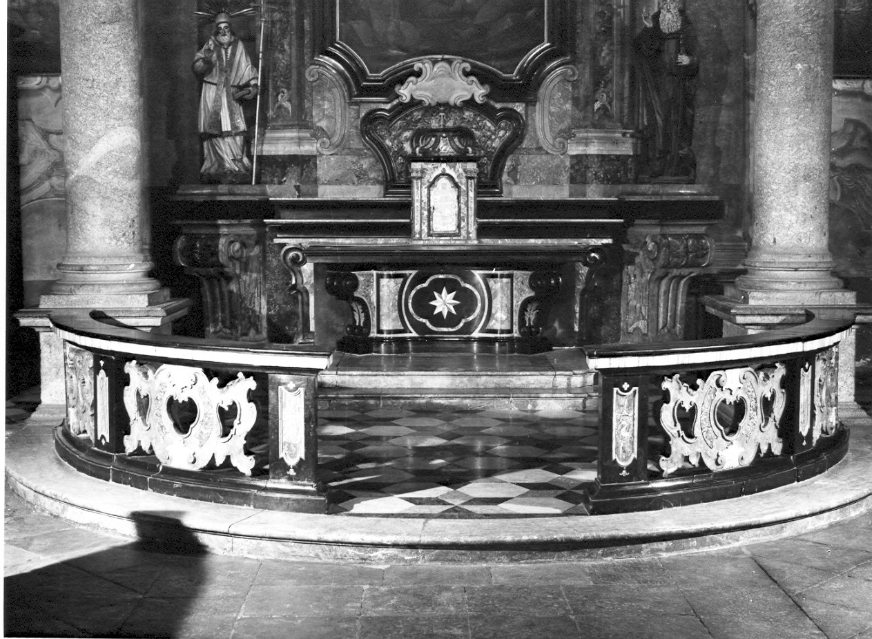 balaustrata, coppia - ambito lombardo (sec. XVIII)