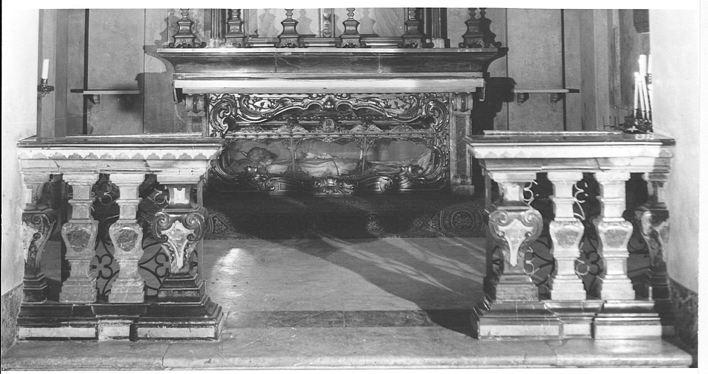 balaustrata di cappella - bottega lombarda (prima metà sec. XVIII)