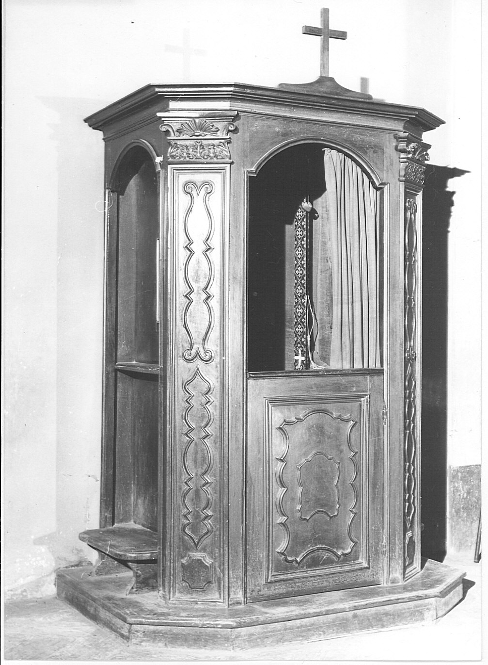 confessionale, opera isolata - bottega lombarda (sec. XVIII)