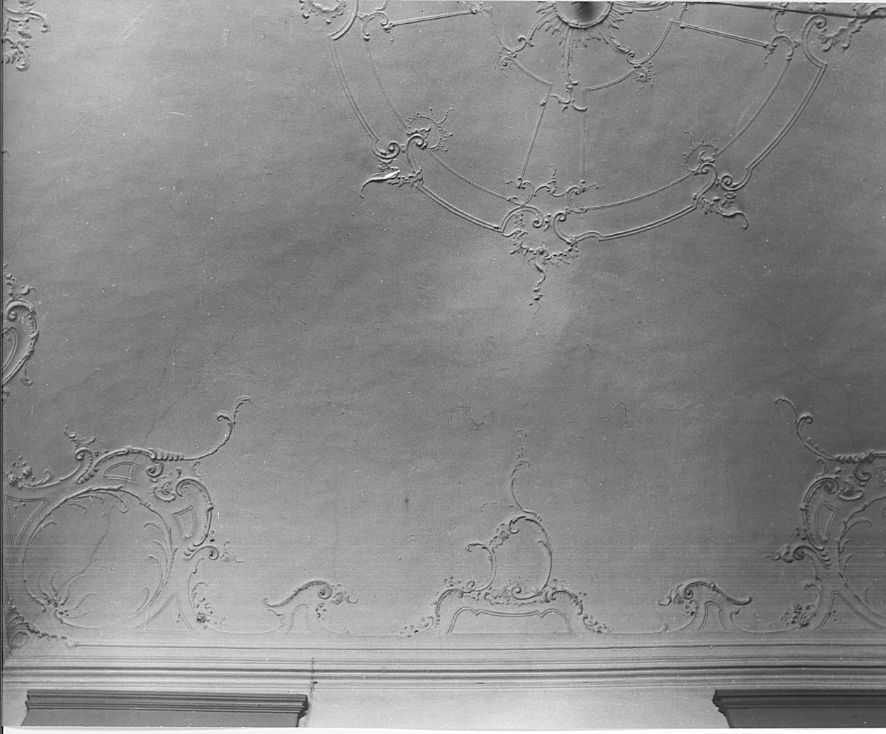 decorazione plastica, opera isolata - bottega lombarda (metà sec. XVIII)