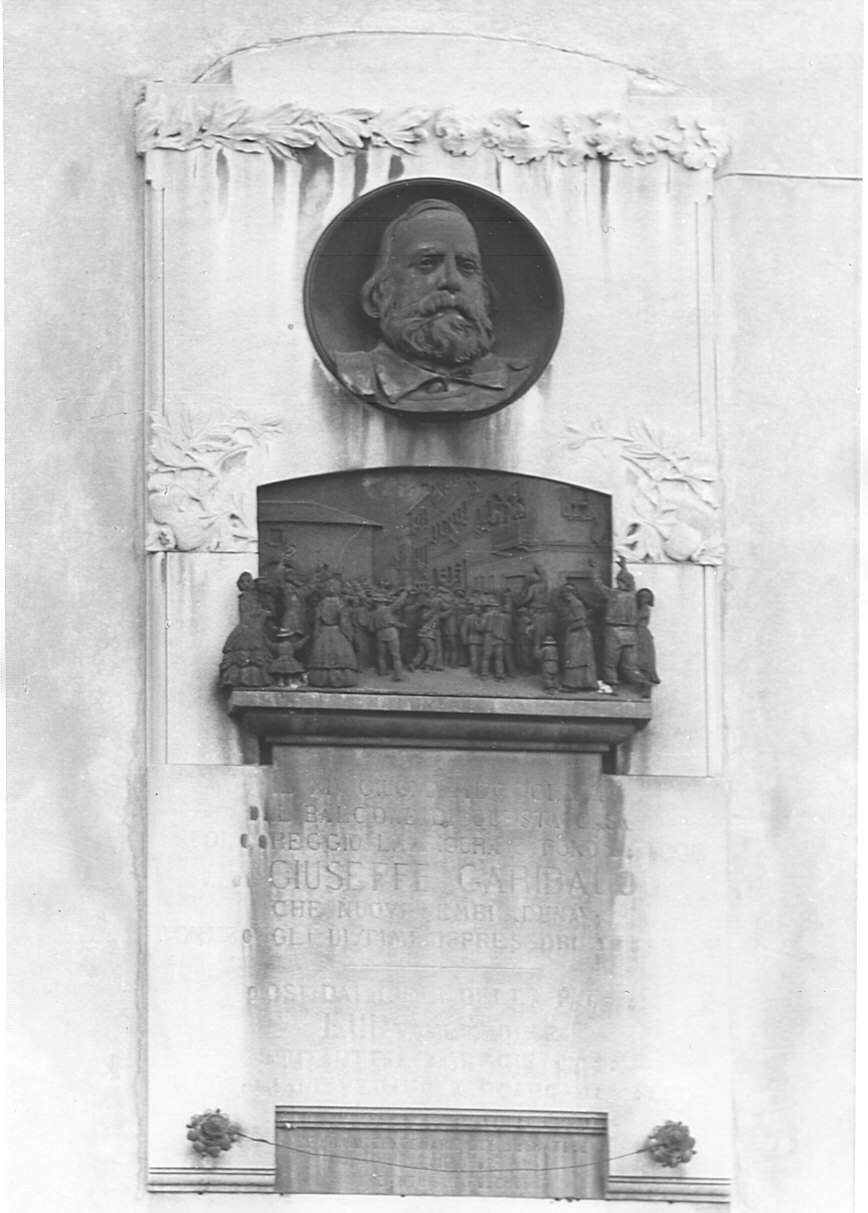 lapide commemorativa, opera isolata di Arnaboldi Carlo (sec. XX)