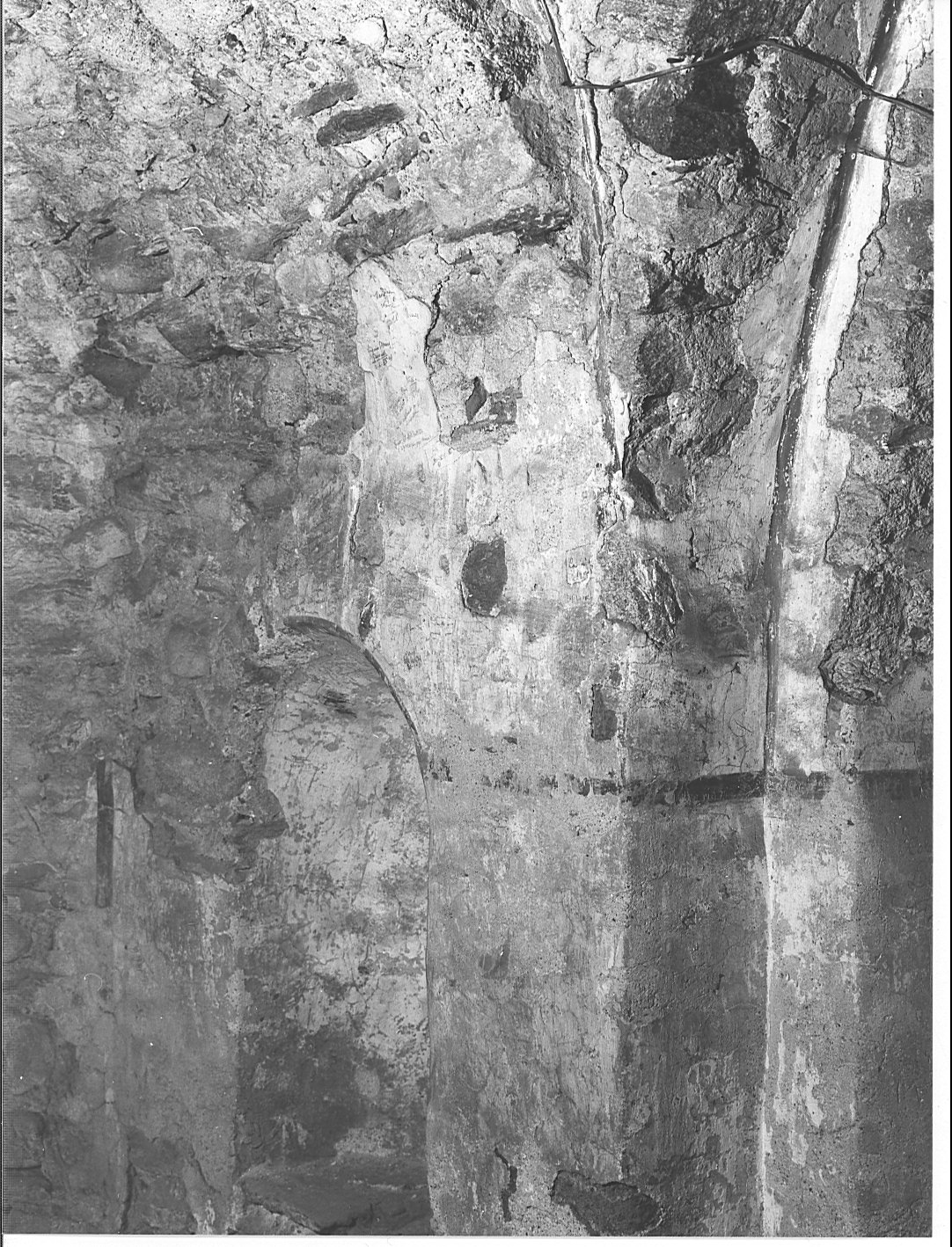 dipinto, frammento - ambito lombardo (secondo quarto sec. XI)