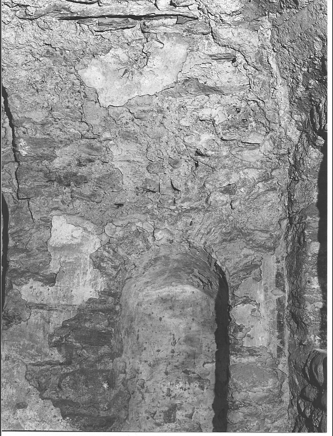 dipinto, frammento - ambito lombardo (secondo quarto sec. XI)