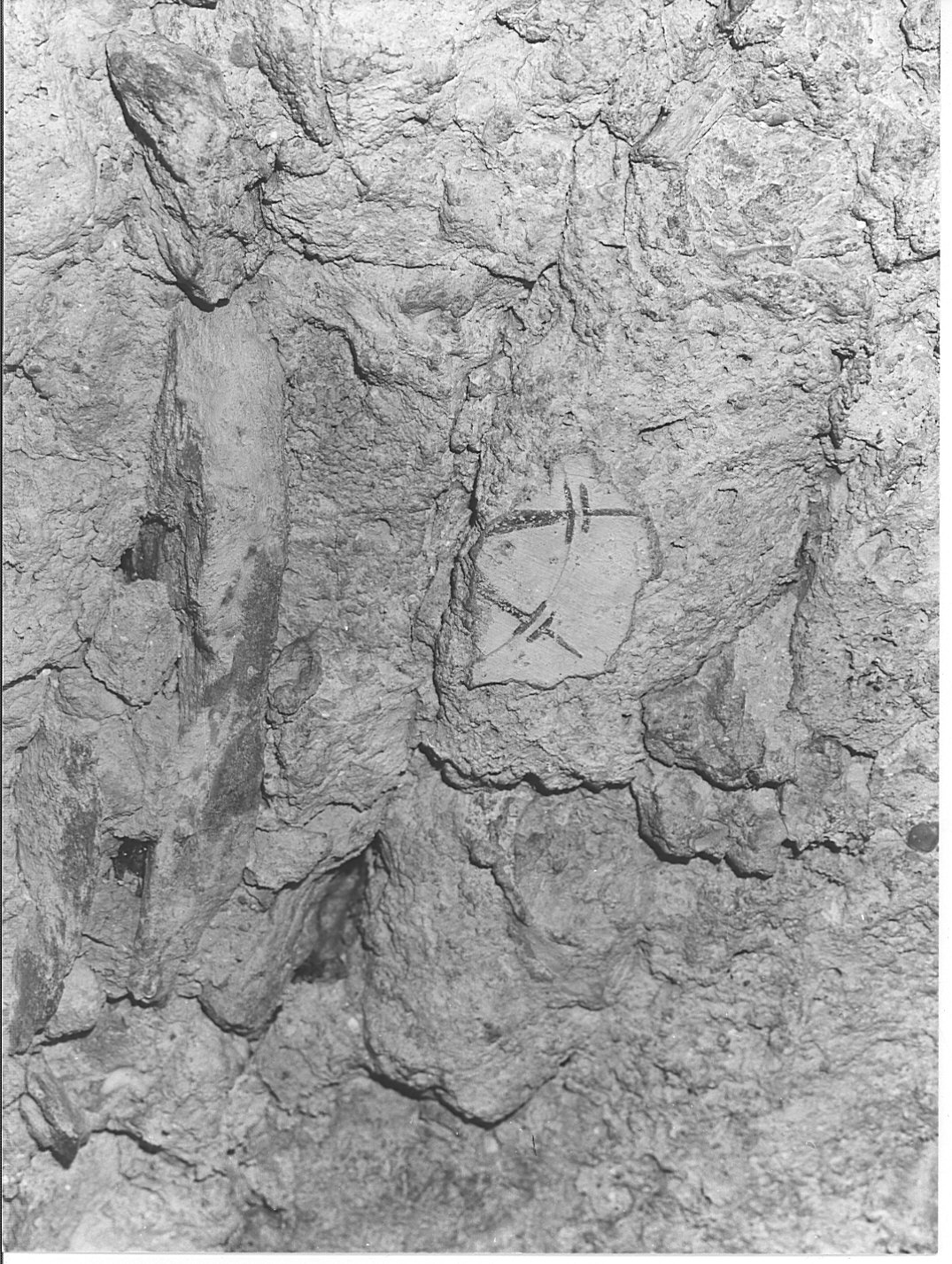 dipinto, frammento - ambito lombardo (secondo quarto sec. XI)