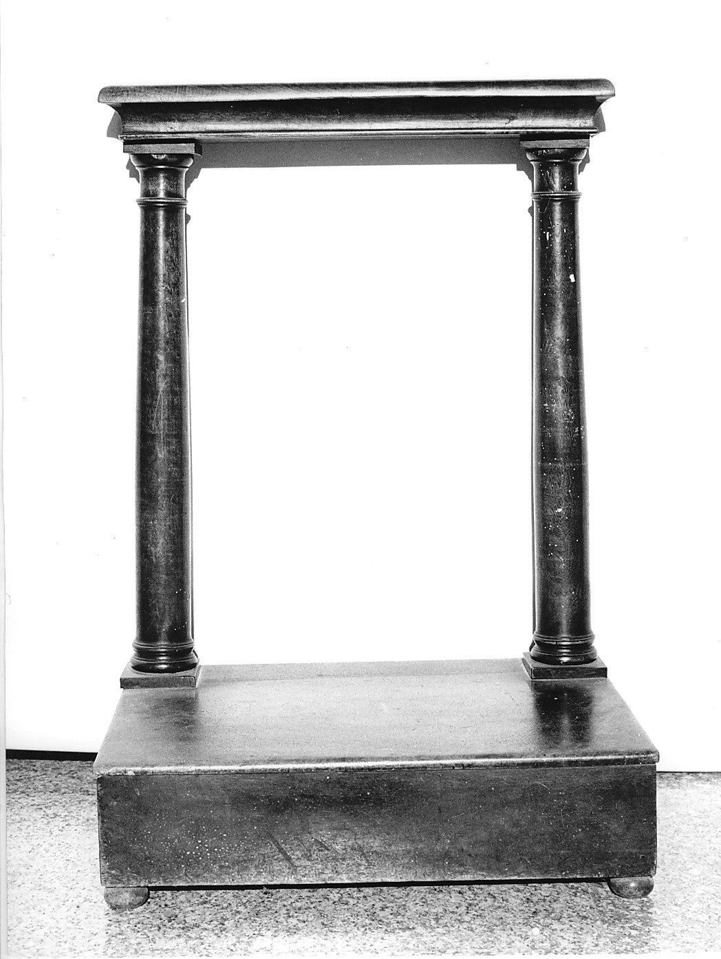 inginocchiatoio, opera isolata - bottega italiana (metà sec. XIX)