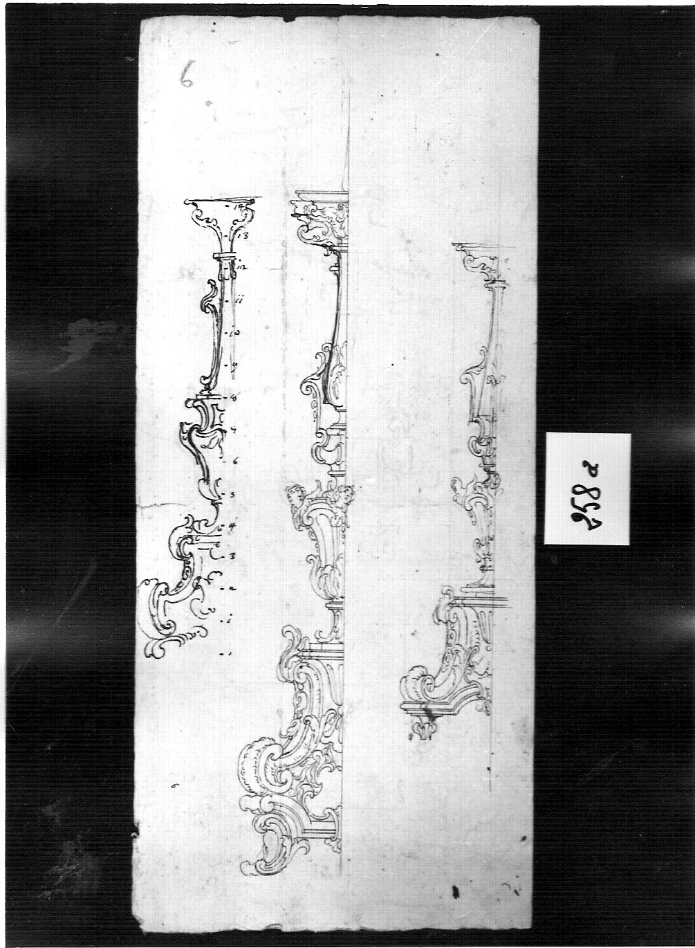 tre candelieri (disegno, opera isolata) di Ligari Pietro (attribuito) (sec. XVIII)