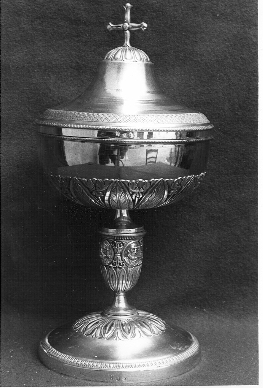 pisside - bottega pavese (secc. XIX/ XX)