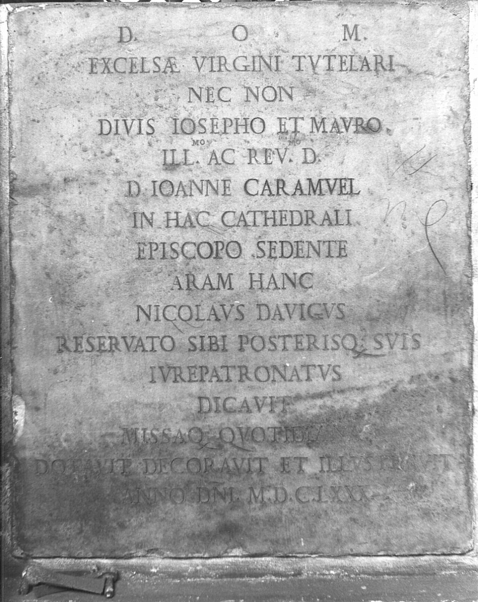 lapide tombale - bottega lombarda (sec. XVII)