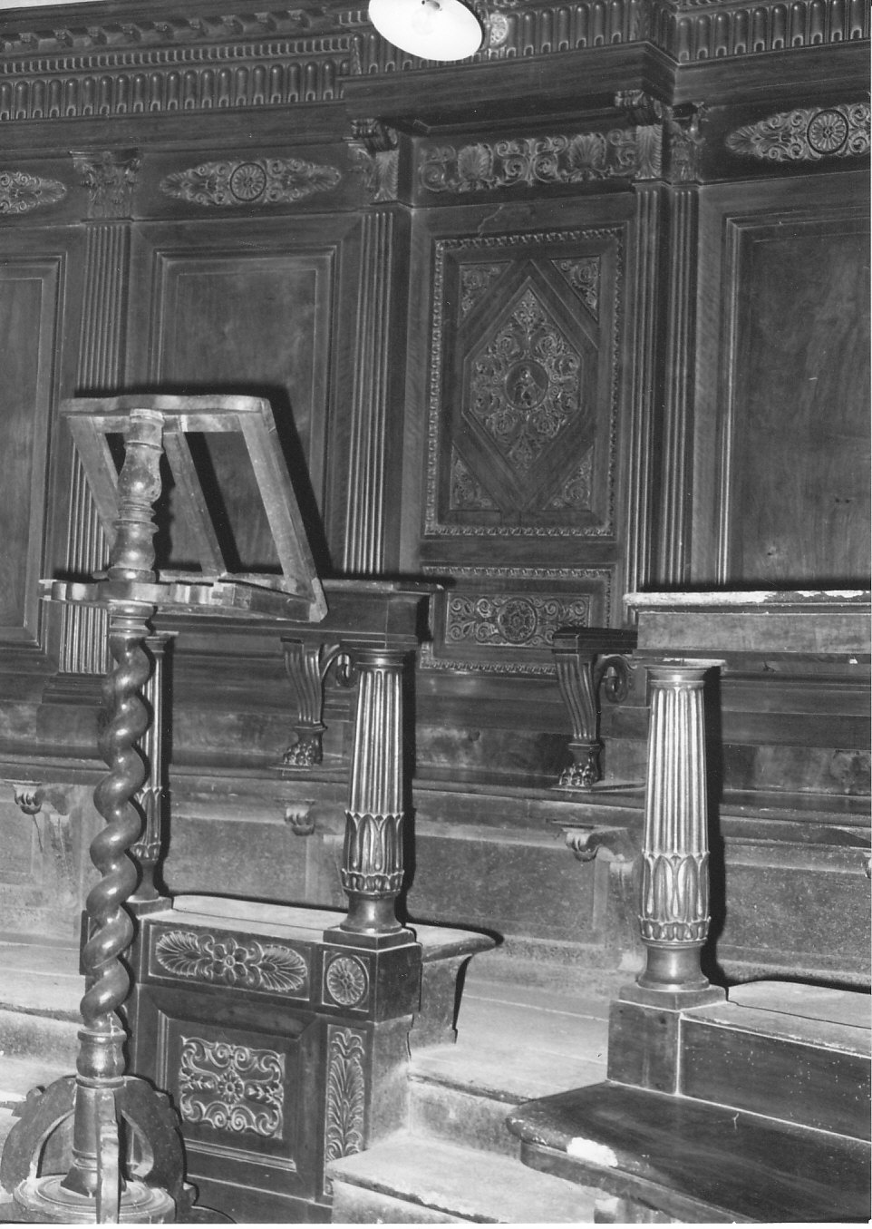 stalli del coro, complesso decorativo - bottega lombarda (sec. XIX)