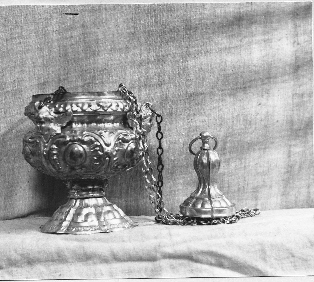 turibolo - a corpo sagomato, opera isolata - bottega lombarda (sec. XVIII)