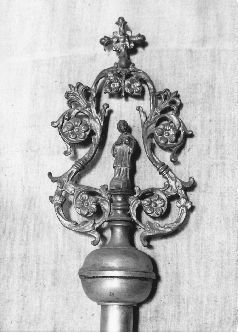 mazza processionale, coppia - bottega lombarda (secc. XIX/ XX)