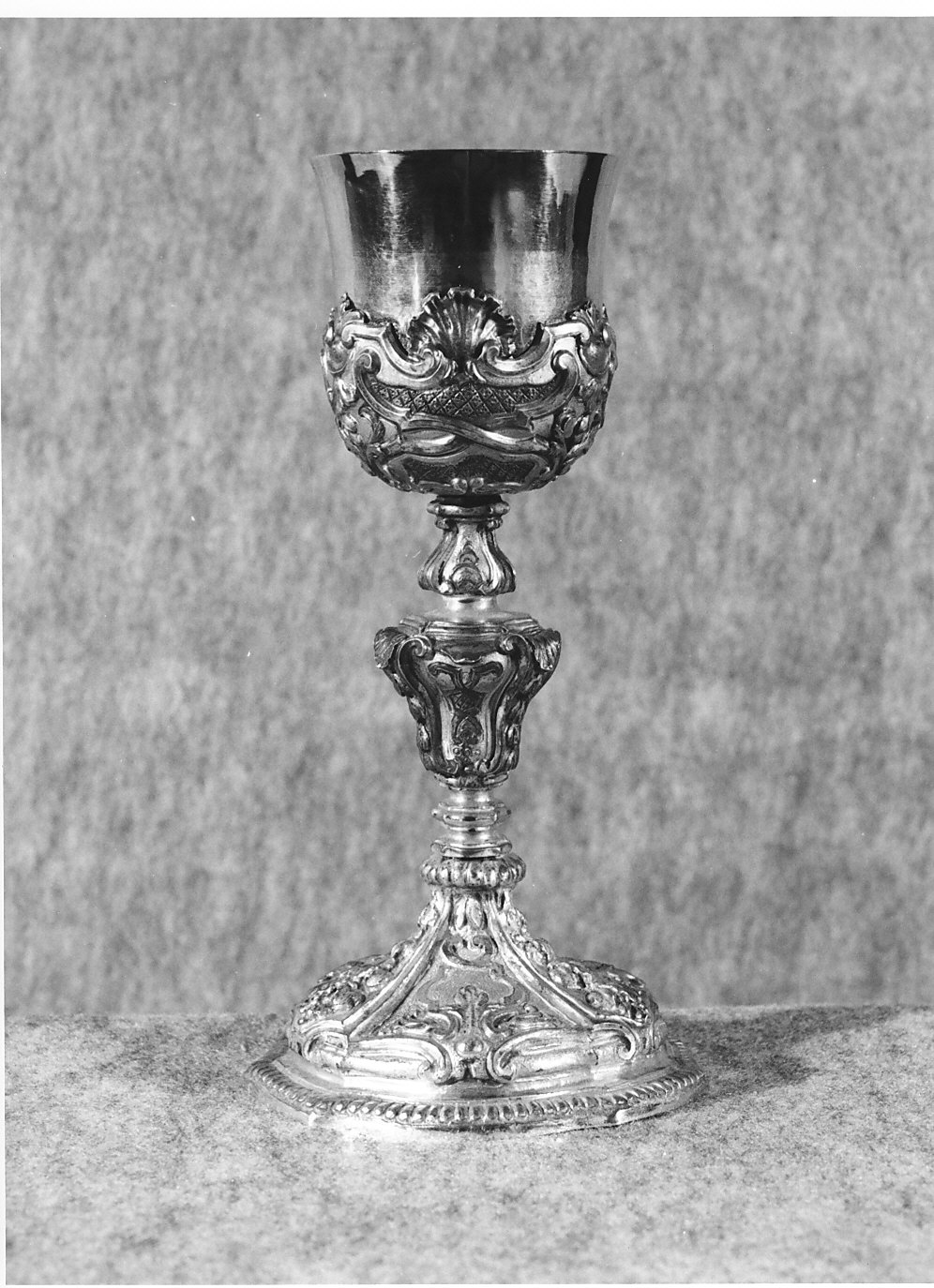 calice, opera isolata - bottega lombarda (sec. XVIII)