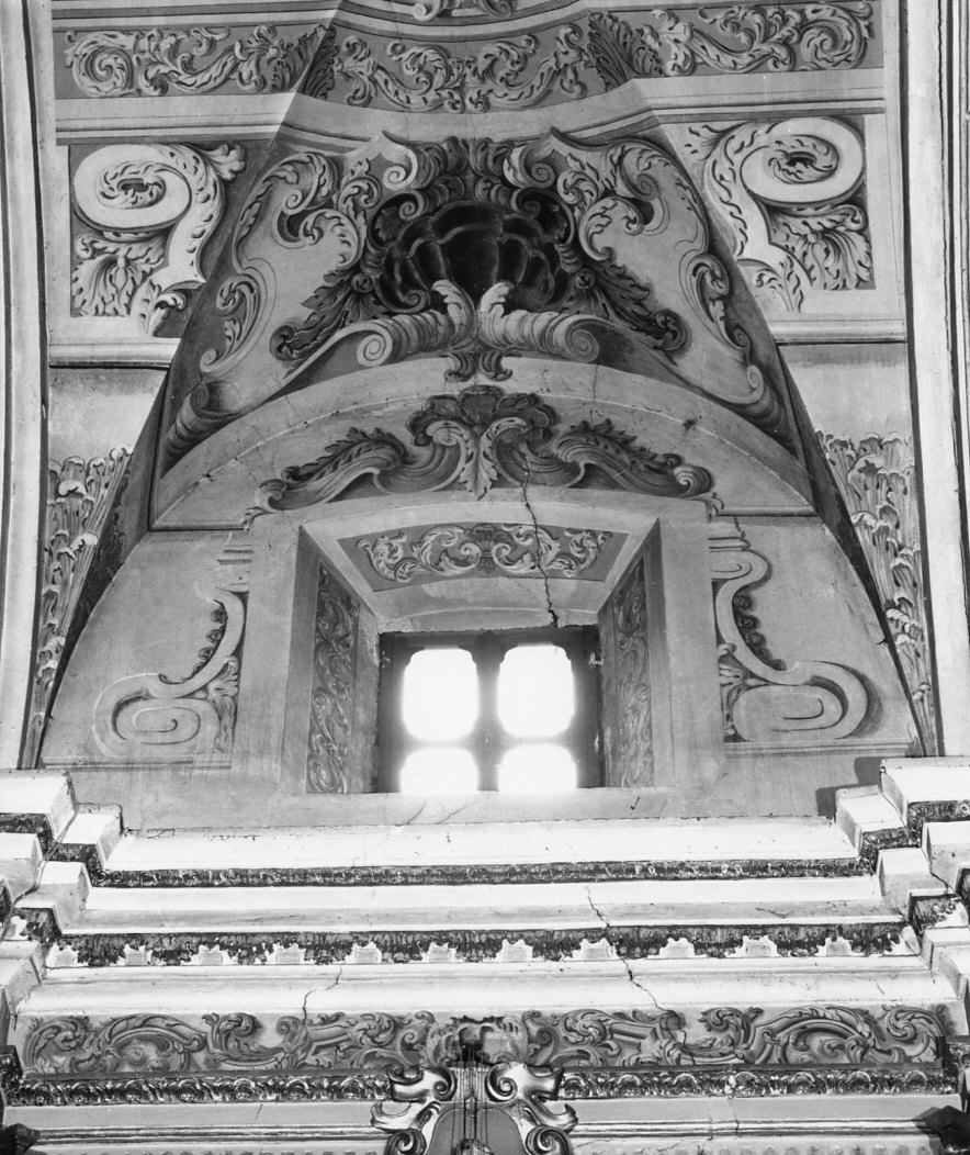 motivi decorativi vegetali (dipinto murale, elemento d'insieme) di Muttoni Giovanni Battista (e aiuti) - ambito lombardo (sec. XVIII)