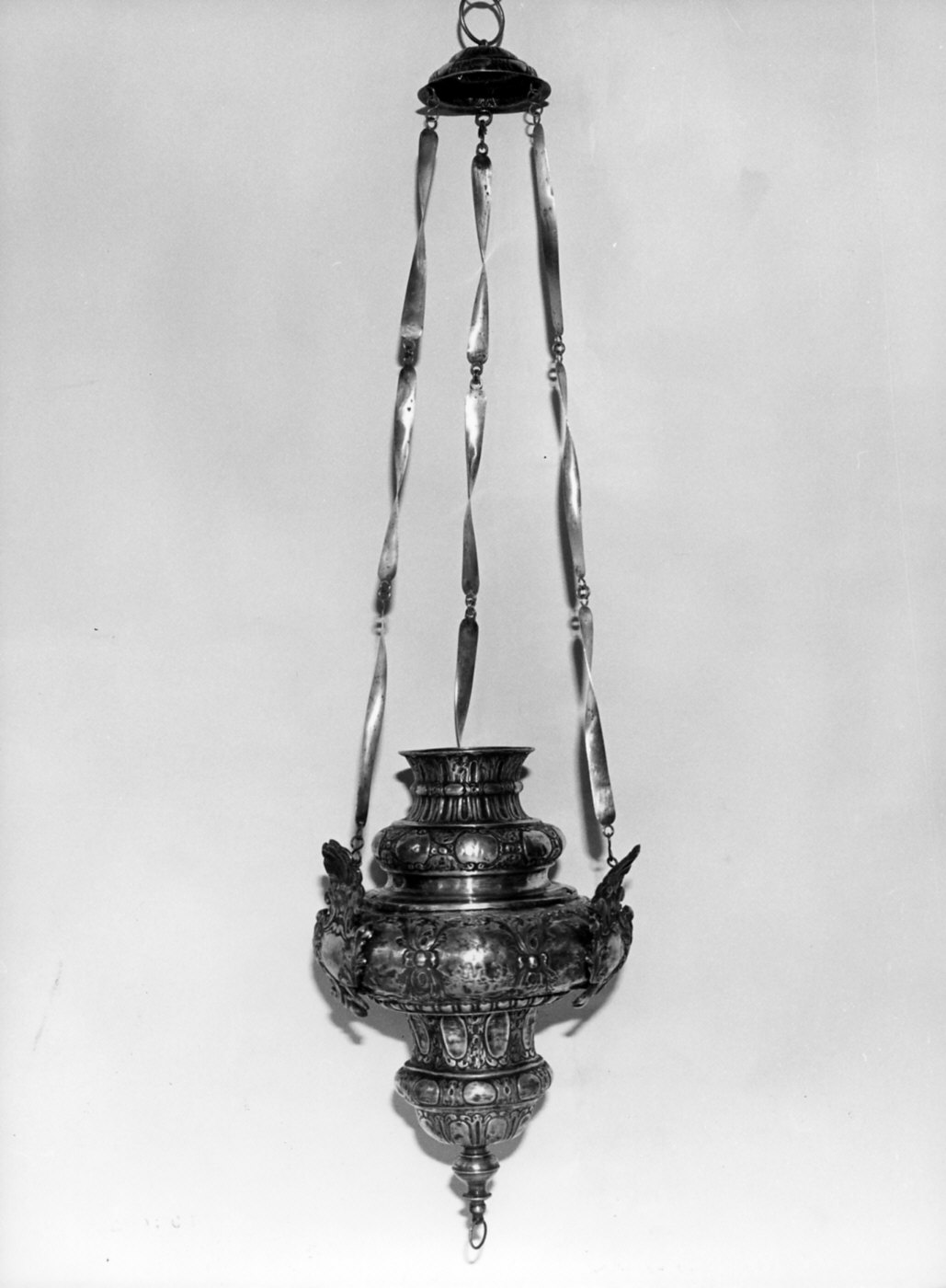 lampada pensile, opera isolata - bottega Italia centrale (sec. XVIII)