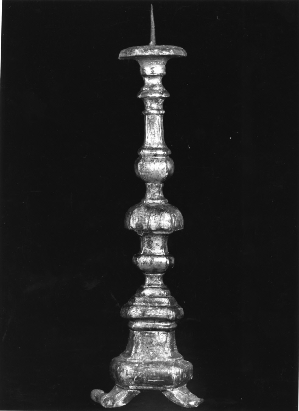 candeliere, coppia - bottega lombarda (fine/inizio secc. XVII/ XVIII)