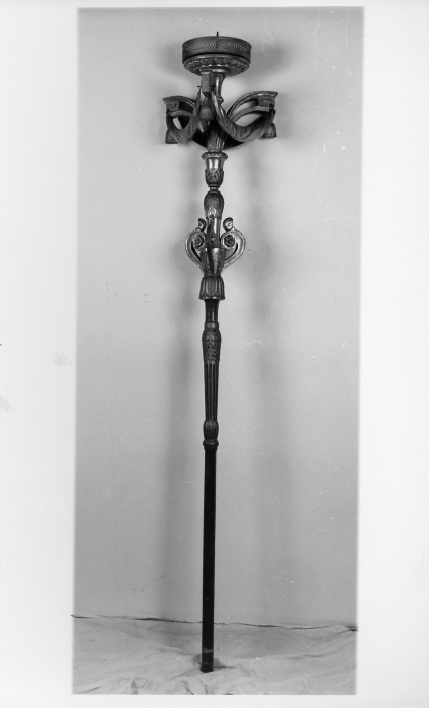 candelabro portatile, opera isolata - bottega lombarda (sec. XVIII)