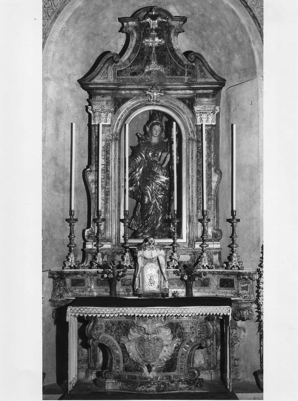 altare, complesso decorativo - bottega lombarda (sec. XVIII)