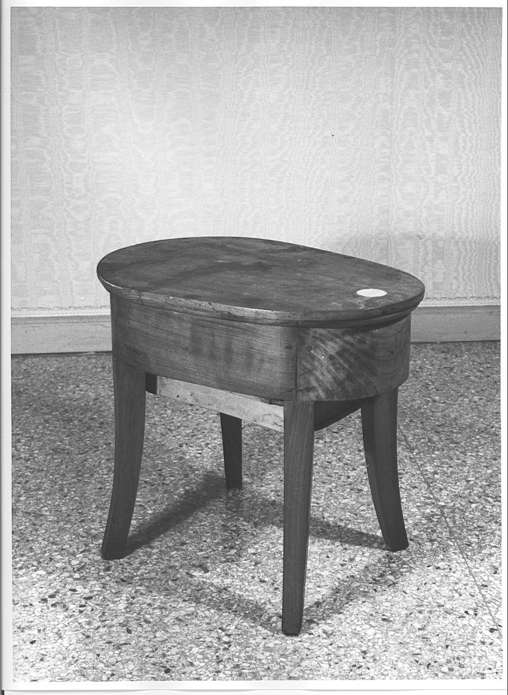 bidet, opera isolata - bottega italiana (sec. XX)