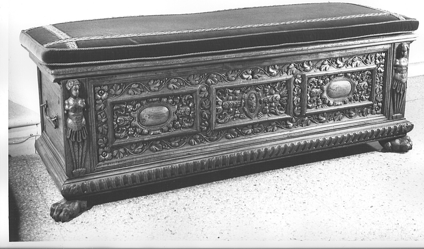 cassapanca, opera isolata - bottega veneta (metà sec. XVI)