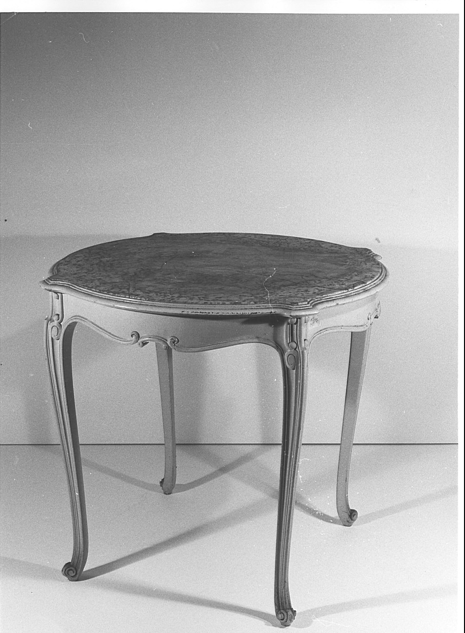 tavolino, opera isolata - bottega italiana (fine sec. XIX)