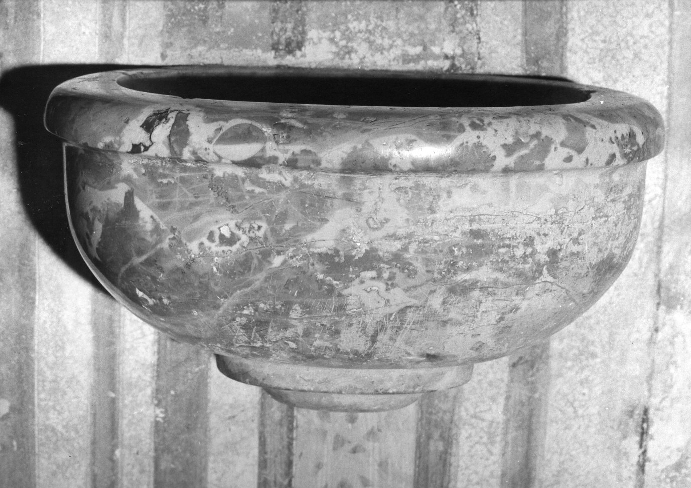 acquasantiera - da parete, opera isolata - bottega lombarda (fine sec. XVIII)