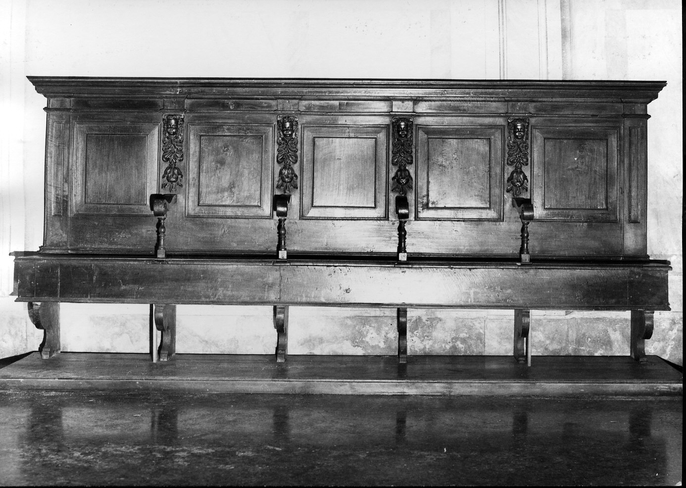 panca con schienale, opera isolata - bottega lombarda (sec. XVII, sec. XIX)