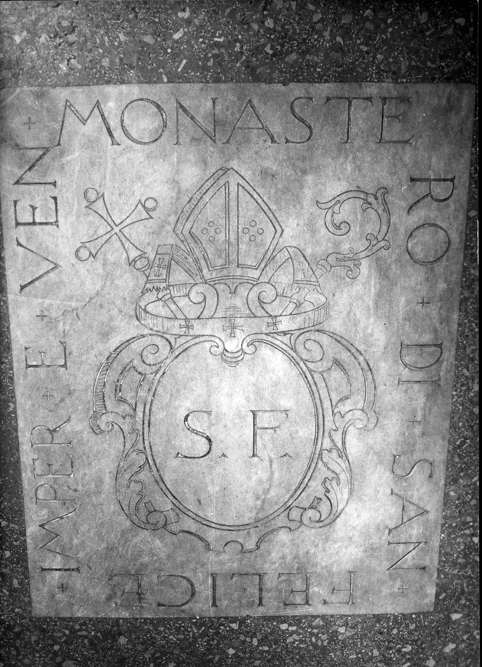 lapide, opera isolata - bottega lombarda (sec. XVIII)