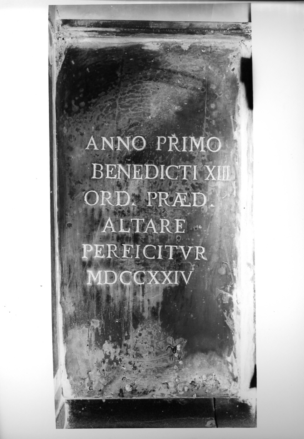 lapide, opera isolata - bottega lombarda (sec. XVIII)