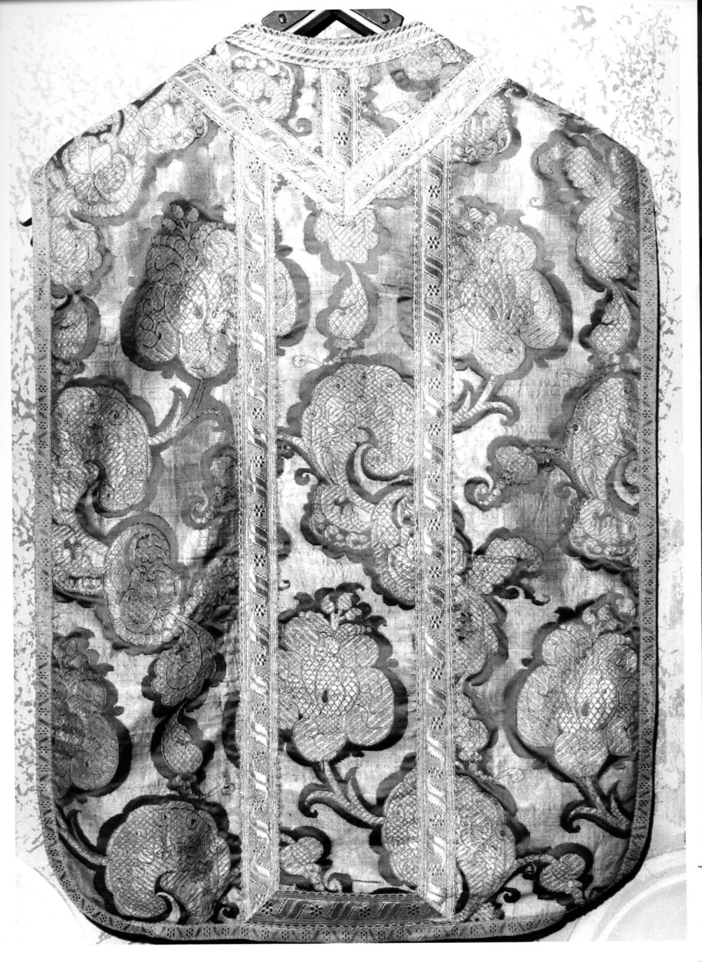 paramento liturgico, insieme - manifattura lombarda (sec. XVII)