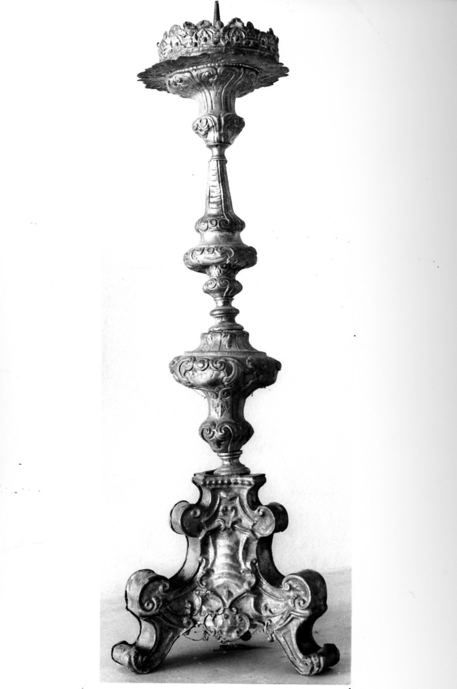 candeliere, opera isolata - bottega lombarda (seconda metà sec. XVIII)