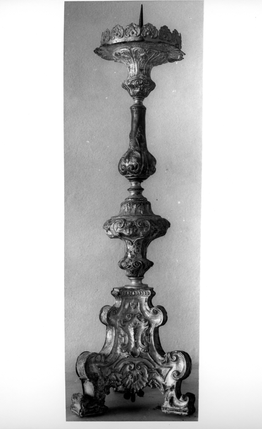 candeliere, opera isolata - bottega lombarda (seconda metà sec. XVIII)