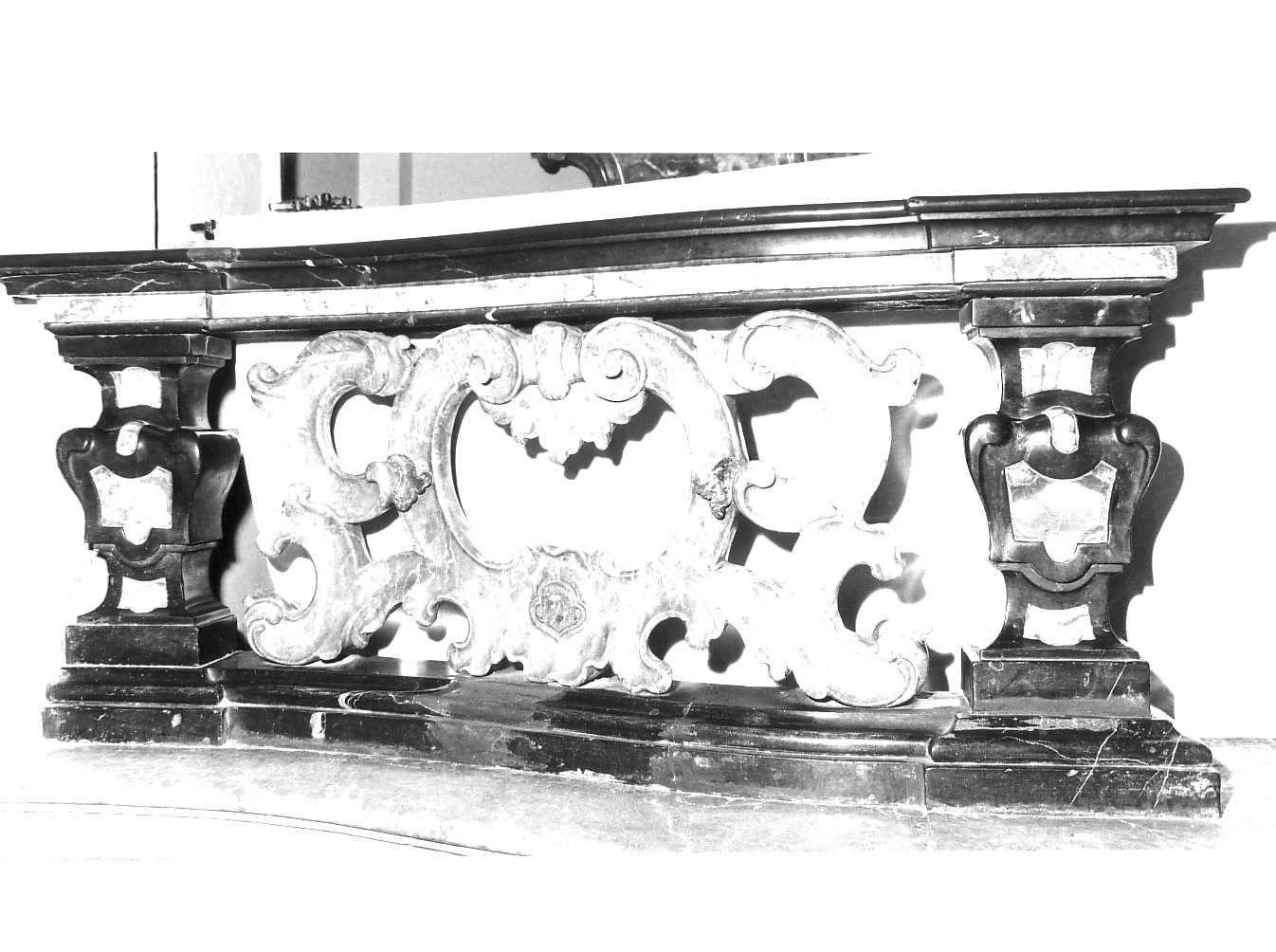 balaustrata di cappella - bottega lombarda (sec. XVIII)