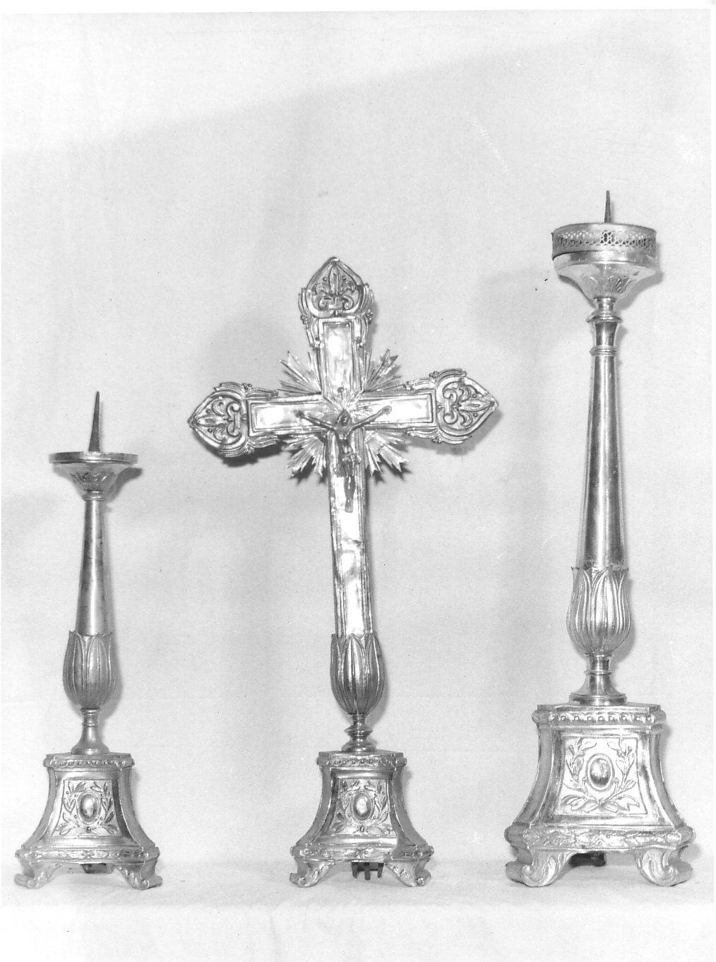 candeliere d'altare, serie - bottega lombarda (sec. XIX)