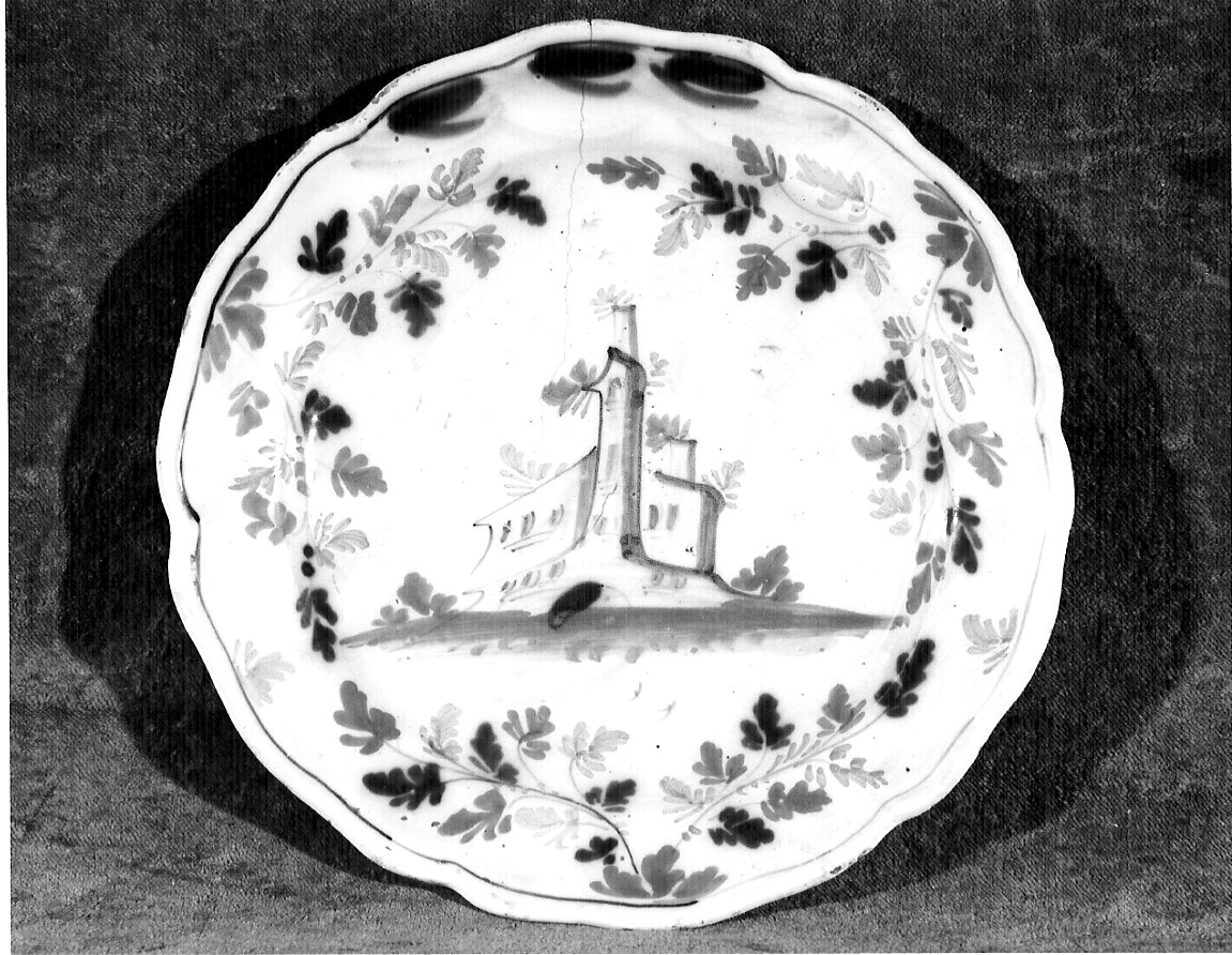 piatto, opera isolata - produzione lombarda (seconda metà sec. XVIII)